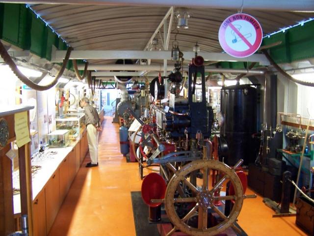 Salle Des Machine d'un bateau du XIXème siècle Du Musée De La Batellerie de Poses dans l'Eure en Normandie