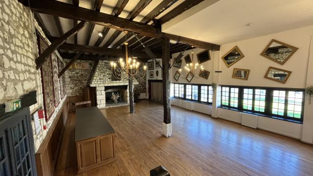 Manoir De Portejoie (9) - salle de réception