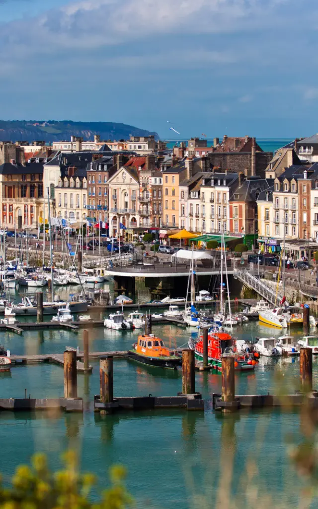 Panorama du port de Dieppe