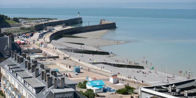 Lire A La Plage Saint Valery En Caux Debels 46