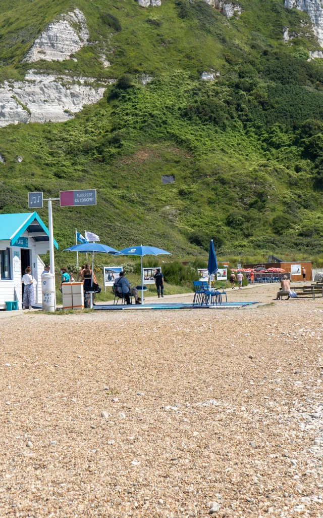 Lire A La Plage Saint Jouin Bruneval Debels 25