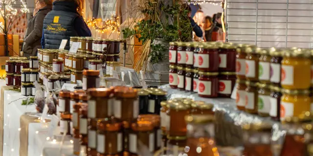 2024 12 09 Marche De Noel Forges Les Eaux V. Debels 42