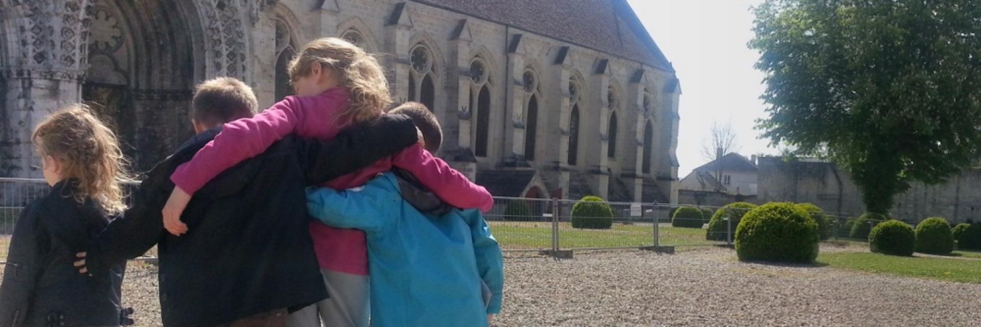 Visite avec Les Enfants < Abbaye Saint-Jean-des-Vignes < Soissons