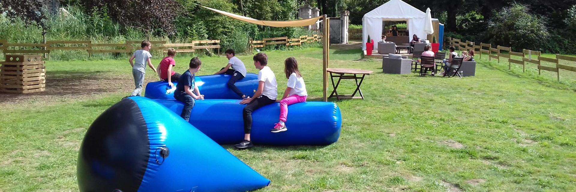 structures gonflables < Le Parc de Coupaville < Soissons