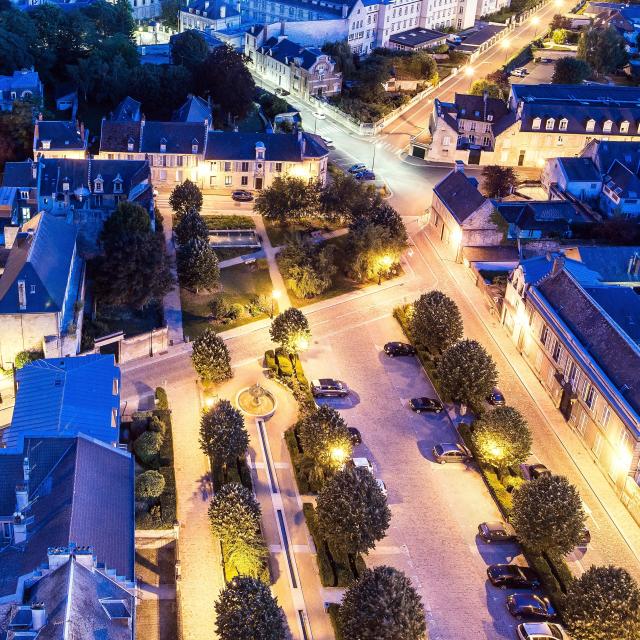 Sel Avec Champagne En Haut De La Tour©ville De Soissons