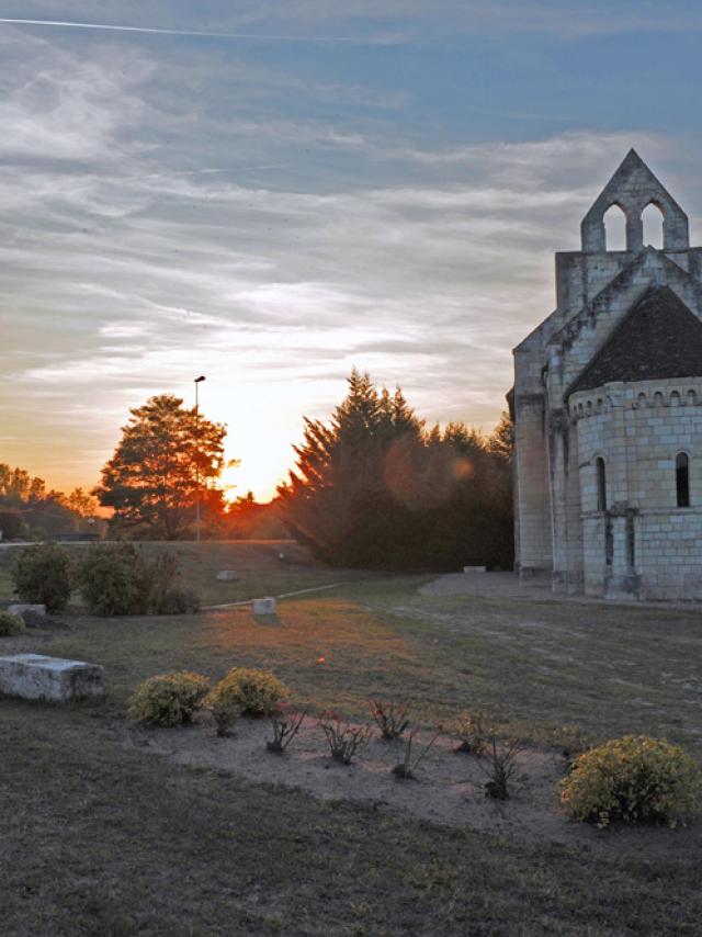 noyers-staignan-village-zoo.jpg
