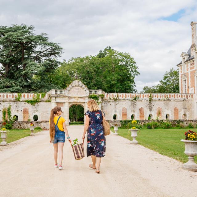 Chateau Sud Val De Loire Agence Les Conteurs