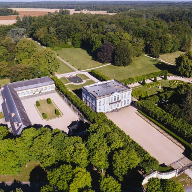 Chateau De Bouges