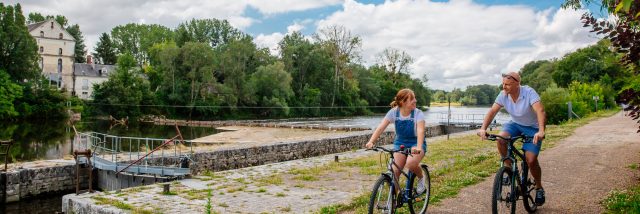 Balade En Velo Sur Coeur De France A Velo