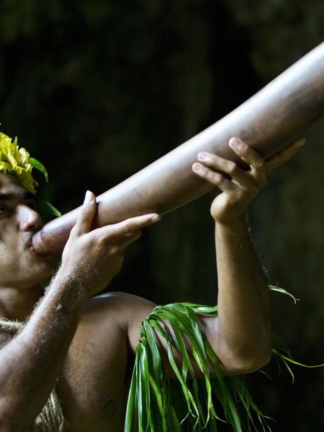 Danseur De Rurutu © Tahiti Tourisme