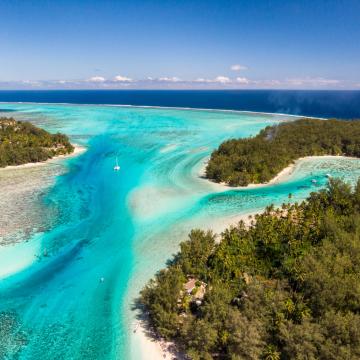 Picnic on a motu | Tahiti Tourisme – Official website of The Islands of ...