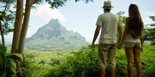 Moorea Hiking
