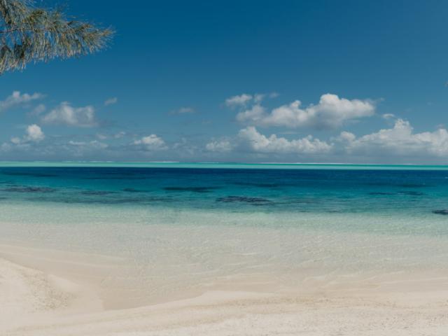 Panorama of Matira Beach in Bora Bora - Tahiti Tourisme © Marc Gerard Photography