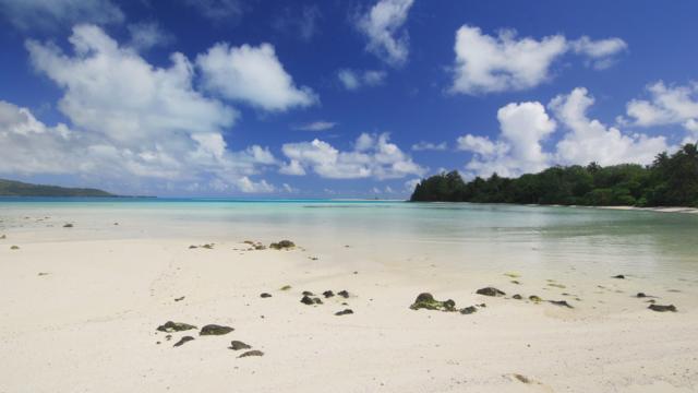 Tavana Beach in Tubuai - Tahiti Tourisme © Frédéric Cristol