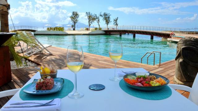 Modern and Local Cuisine, Restaurant, Hotel in Tahiti, Manava Suite Resort Tahiti - Tahiti Tourisme
