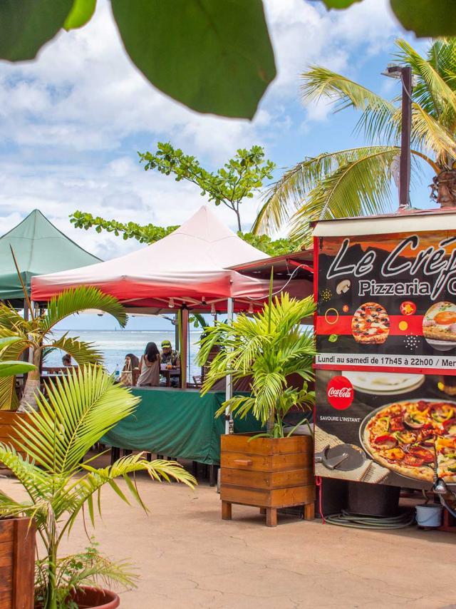 A Food Truck At Vaipoopoo In Punaauia