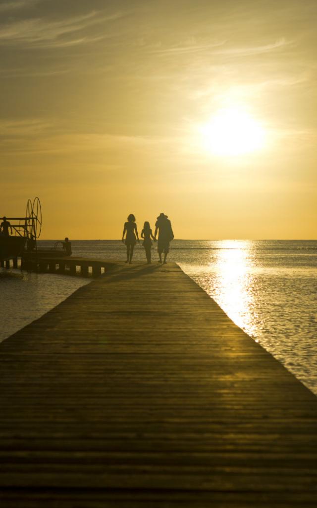 Sunset Raiatea - © Tahiti Tourisme
