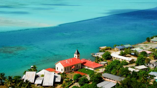 Maupiti Village