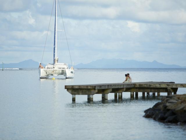 Charter Huahine