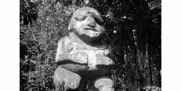 The Laughing Tiki Of Raivavae - Tahiti Tourisme © Pierre Verger