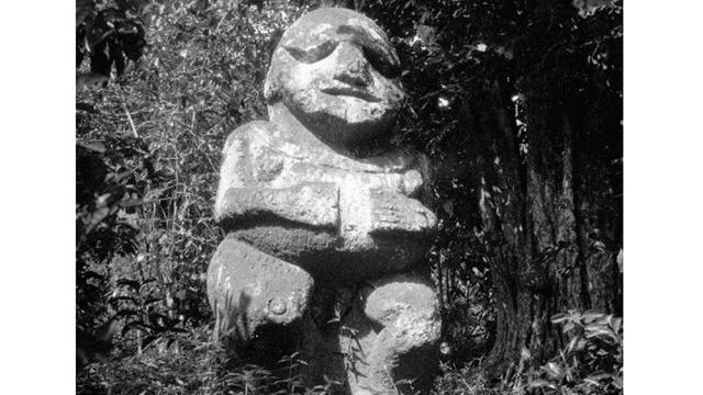 The Laughing Tiki Of Raivavae - Tahiti Tourisme © Pierre Verger