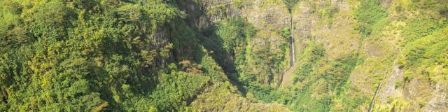 Cascade De Vaipo à Hakaui Nuku Hiva