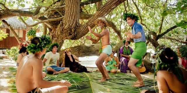 Tahitian dance in Moorea