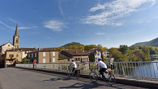 Véloroute-Gorges de l'Aveyron-agence de développement touristique- Tarn et Garonne-82