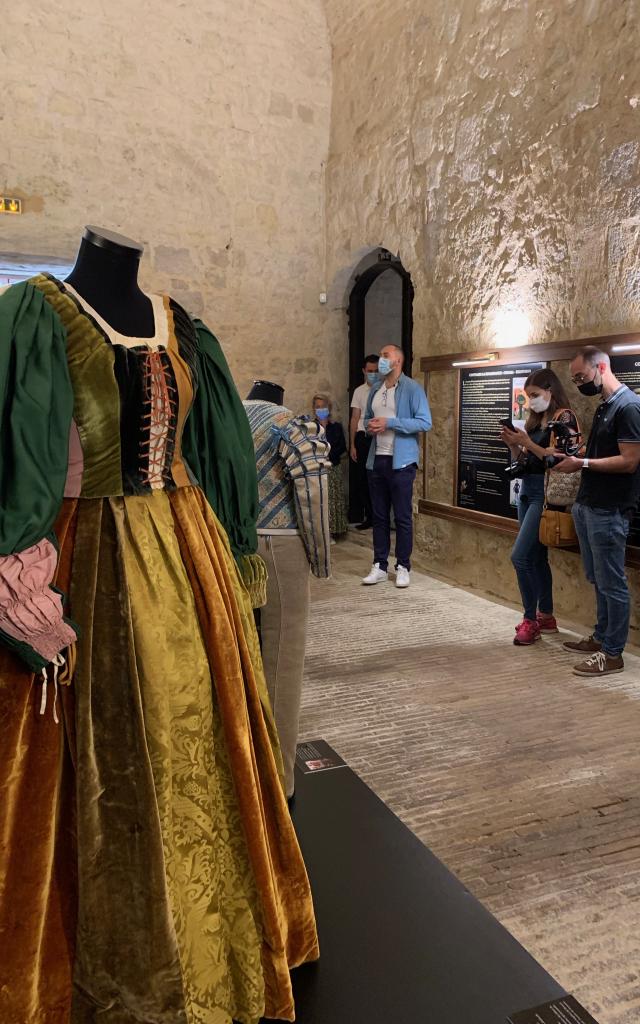 Costume De La Megere Apprivoisee Par Irene Sharaff 5711