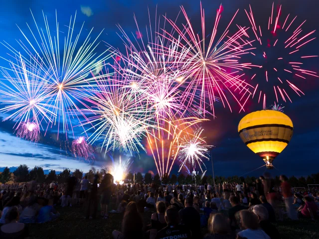 Fuegos artificiales en Riom