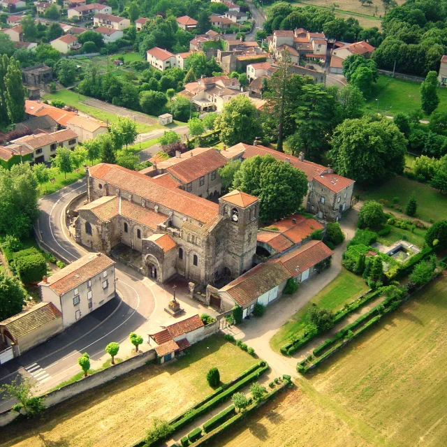 Abbaye de Mozac