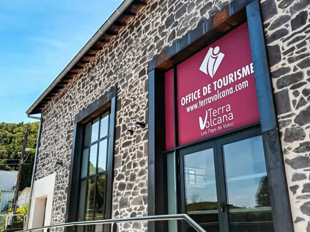 Bâtiment de l'Office de Tourisme du Goulet à Volvic
