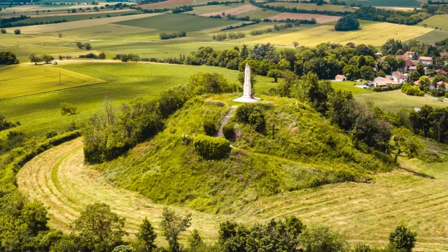 Randonnée Butte de Montgacon à Luzillat