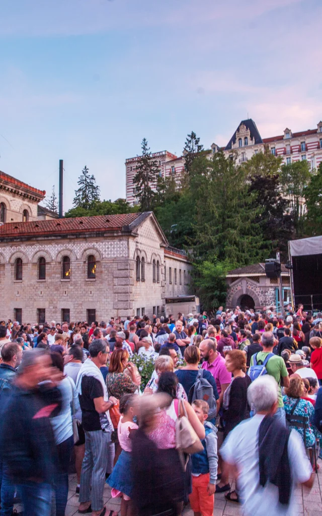 Konzert der Estivales du parc in Châtel-Guyon