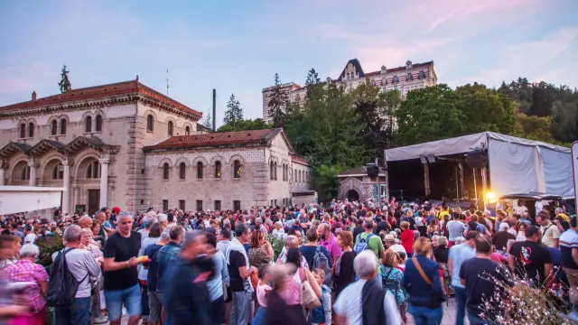 Concierto de Estivales du parc en Châtel-Guyon
