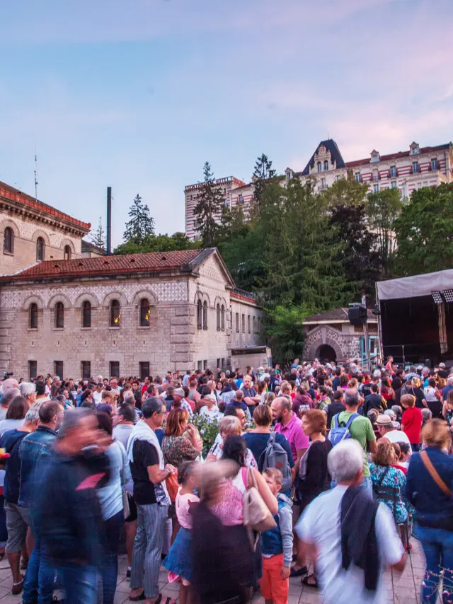 Concierto de Estivales du parc en Châtel-Guyon