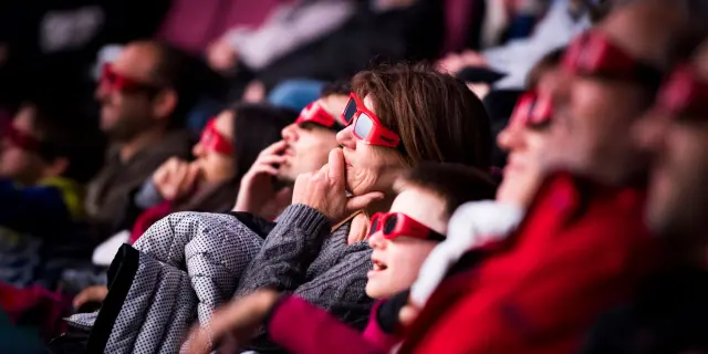 Ecran géant au Parc Vulcania à Saint-Ours-les-Roches