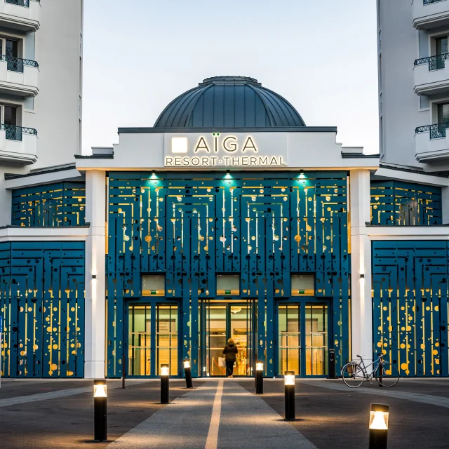 Façade d'Aïga Resort Thermal à Chatel Guyon