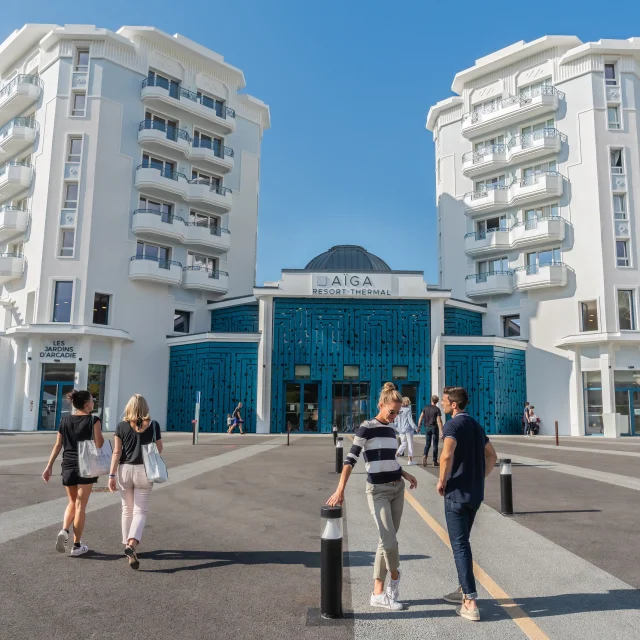 Façade d'Aïga Resort Thermal à Chatel Guyon