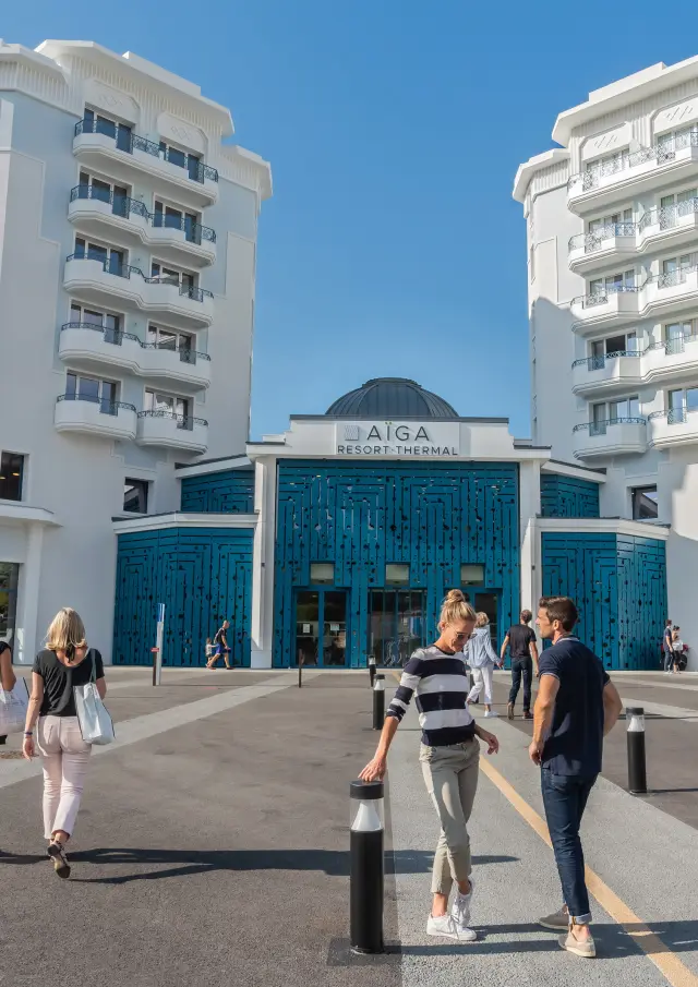 Façade d'Aïga Resort Thermal à Chatel Guyon
