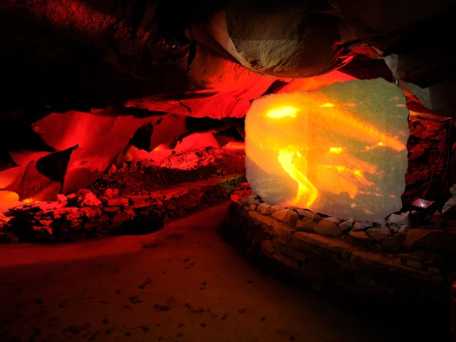 Grotte de la Pierre à Volvic