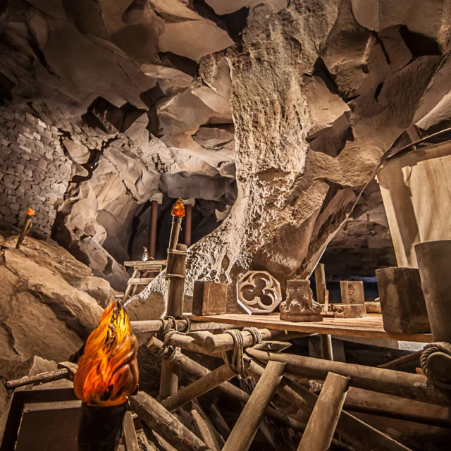 Grotte de la Pierre à Volvic