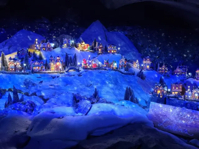 Grotte du Père Noël à Volvic