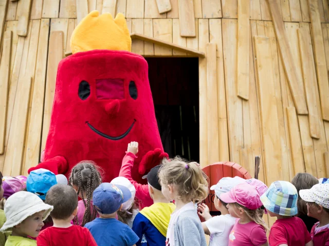 Maison de Pitoufeu au Parc Vulcania à Saint-Ours-les-Roches