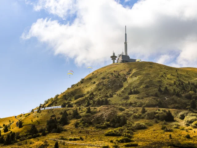 Panoramique des Dômes à Orcines