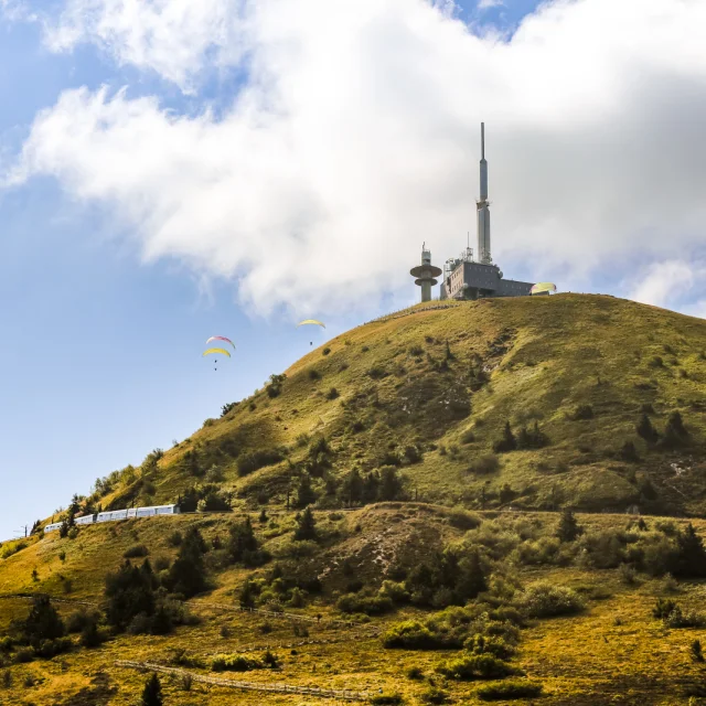 Panoramique des Dômes à Orcines