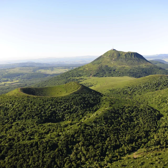 Panoramique des Dômes à Orcines