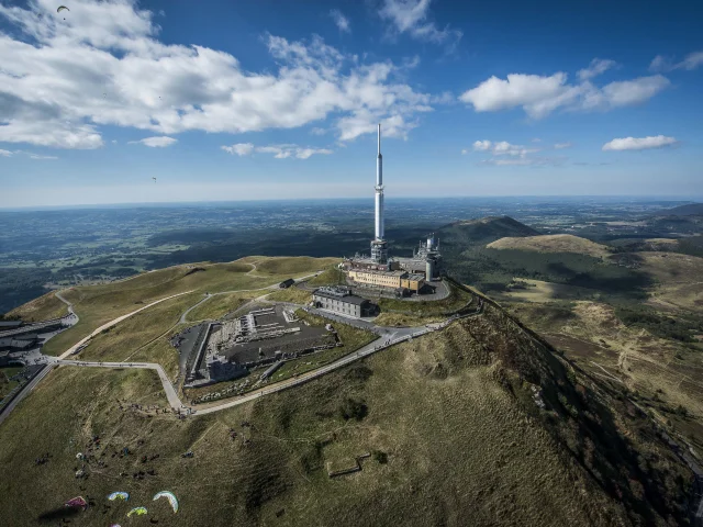 Panoramique des Dômes à Orcines