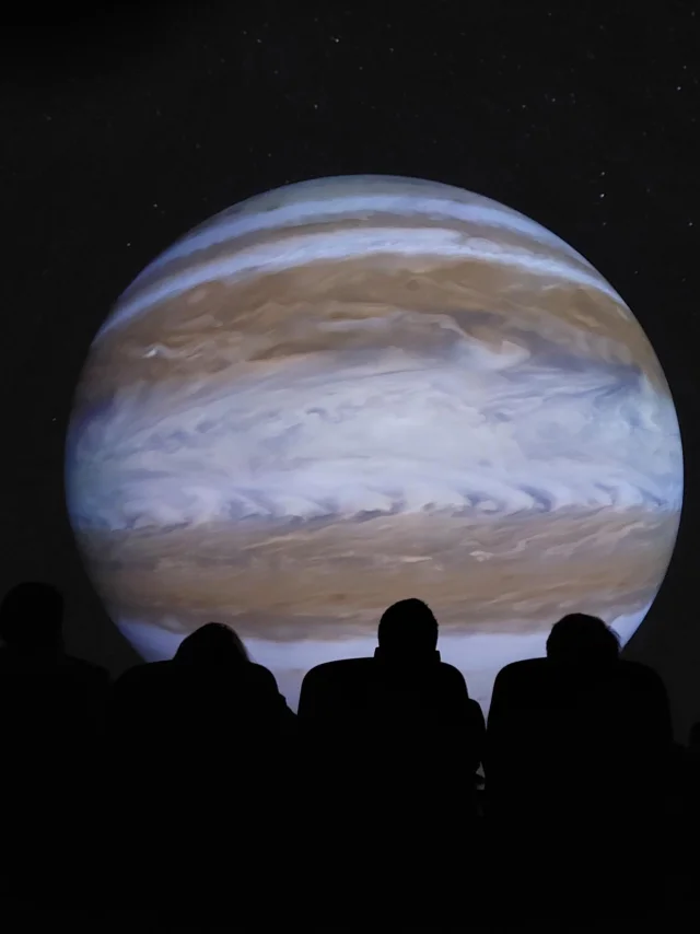 Planétarium au Parc Vulcania à Saint-Ours-les-Roches