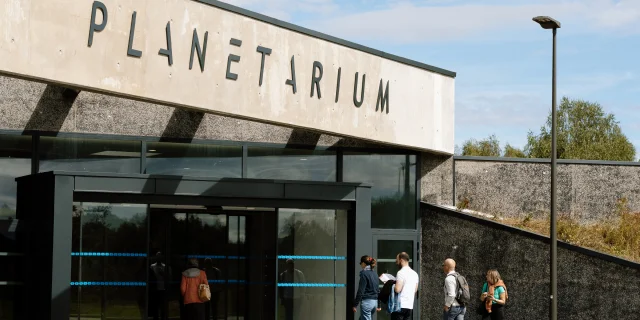 Planétarium au Parc Vulcania à Saint-Ours-les-Roches
